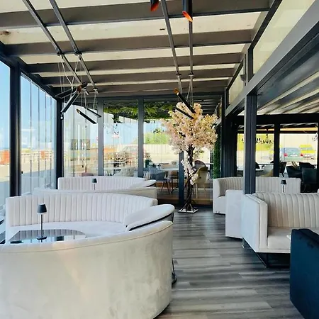 Paradiso, Nessebar, First Line From The Sea 아파트 네세부르