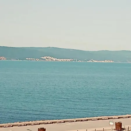 Paradiso, Nessebar, First Line From The Sea * 네세부르