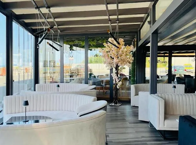 Paradiso, Nessebar, First Line From The Sea 公寓 内塞伯尔