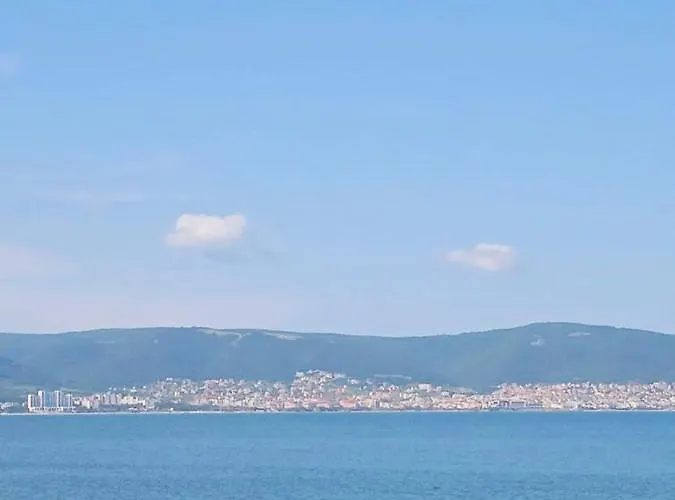 公寓 Paradiso, Nessebar, First Line From The Sea